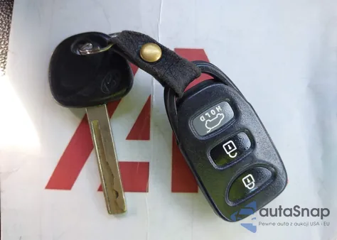 2013 Hyundai Elantra Gt from USA, damaged, VIN KMHD35LE4DU059463